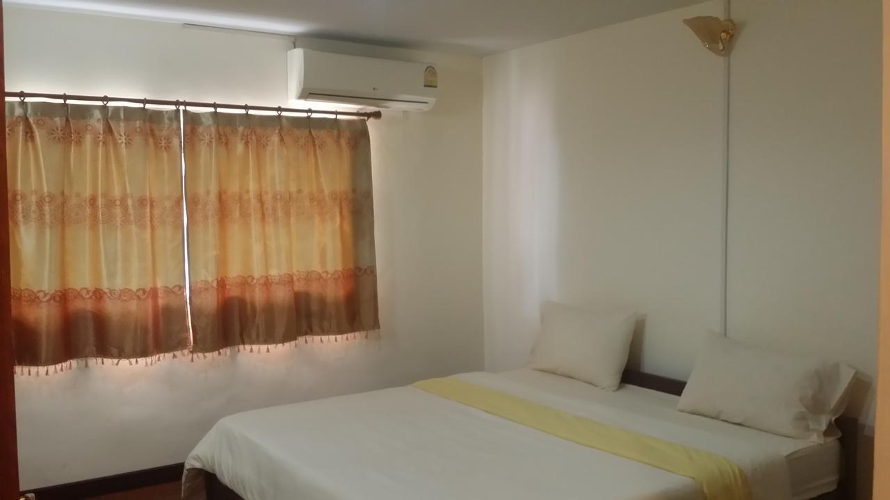 براشينبوري Narasiri Service Apartment المظهر الخارجي الصورة